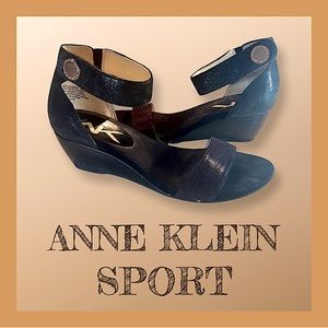 ANNE KLEIN SPORT- Calbert Black Wedges
